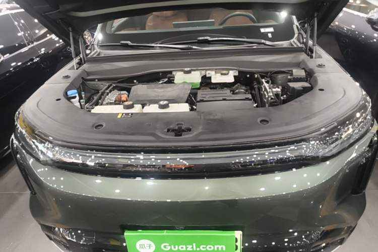 Used GAC Trumpchi Xiangwang S7 2025 180km Ultra All-Wheel Drive LiDAR Edition Engine Bay