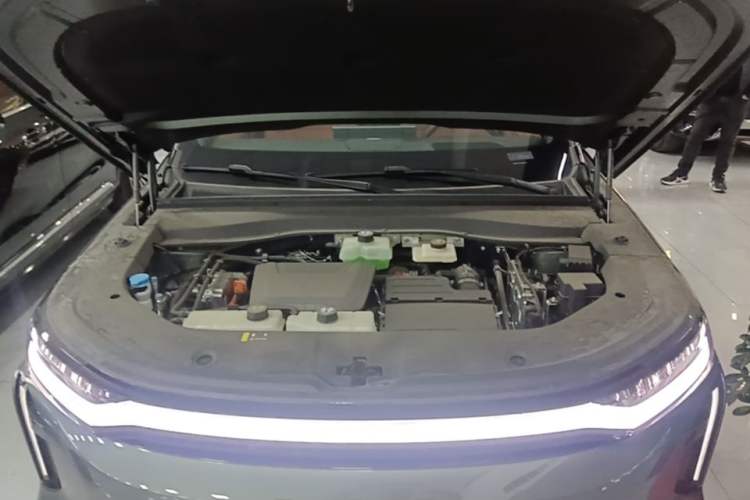 Used GAC Trumpchi Xiangwang S7 2025 180km Ultra All-Wheel Drive LiDAR Edition Engine Bay