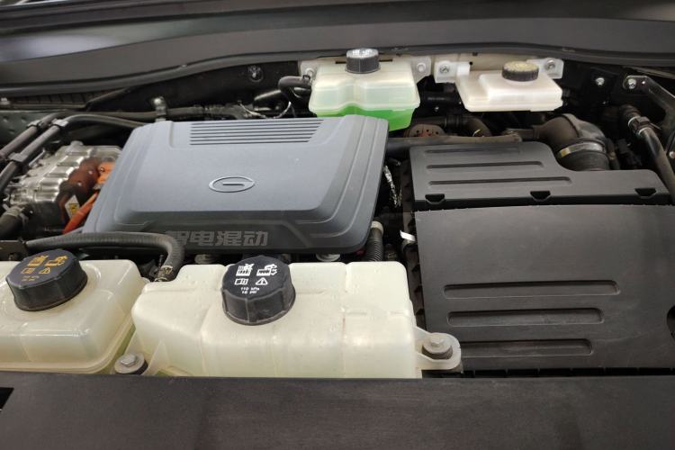 Used GAC Trumpchi Xiangwang S7 2025 180km Ultra All-Wheel Drive LiDAR Edition Engine Bay