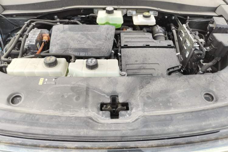 Used GAC Trumpchi Xiangwang S7 2025 180km Ultra All-Wheel Drive LiDAR Edition Engine Bay