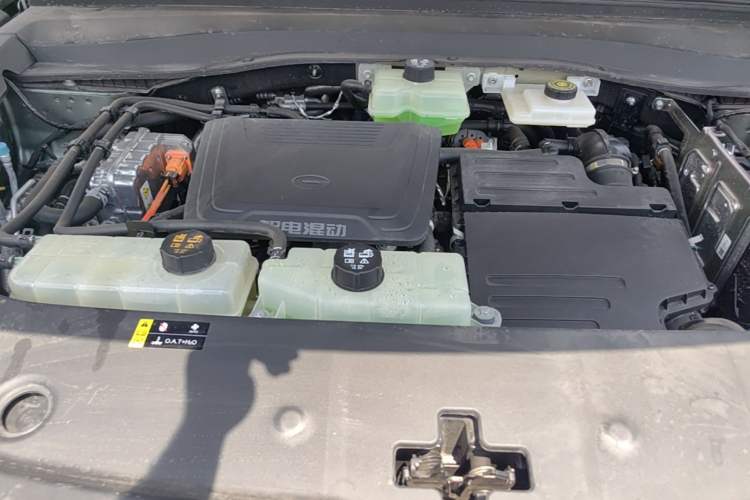 Used GAC Trumpchi Xiangwang S7 2025 180km Ultra All-Wheel Drive LiDAR Edition Engine Bay