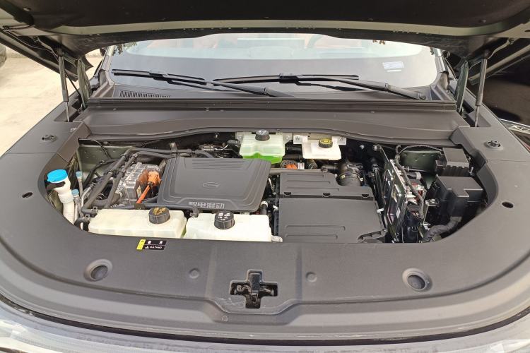 Used GAC Trumpchi Xiangwang S7 2025 180km Ultra All-Wheel Drive LiDAR Edition Engine Bay