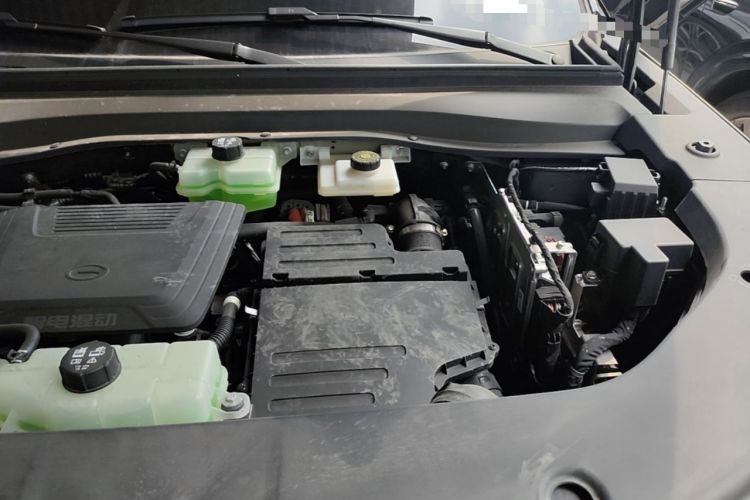 Used GAC Trumpchi Xiangwang S7 2025 180km Ultra All-Wheel Drive LiDAR Edition Engine Bay Left