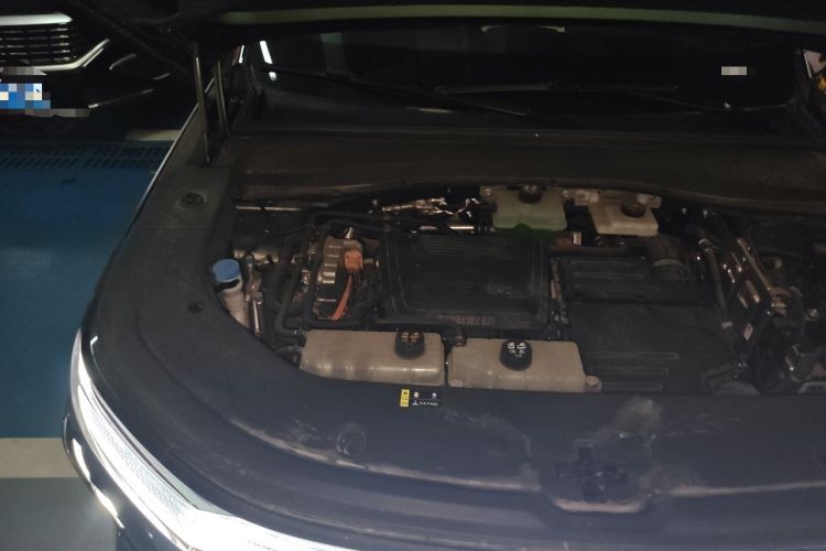 Used GAC Trumpchi Xiangwang S7 2025 180km Ultra All-Wheel Drive LiDAR Edition Engine Bay Right