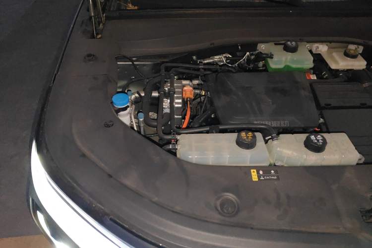 Used GAC Trumpchi Xiangwang S7 2025 180km Ultra All-Wheel Drive LiDAR Edition Engine Bay Right