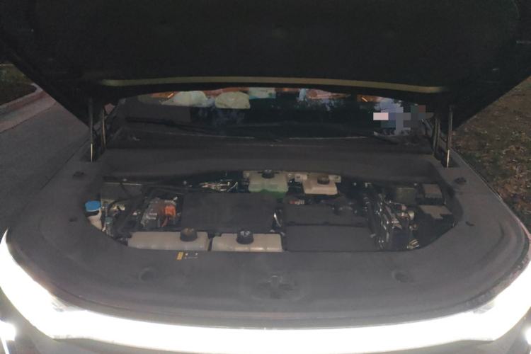 Used GAC Trumpchi Xiangwang S7 2025 180km Ultra All-Wheel Drive LiDAR Edition Engine Bay