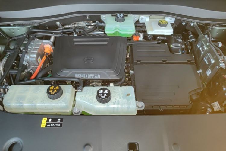 Used GAC Trumpchi Xiangwang S7 2025 180km Ultra All-Wheel Drive LiDAR Edition Engine Bay