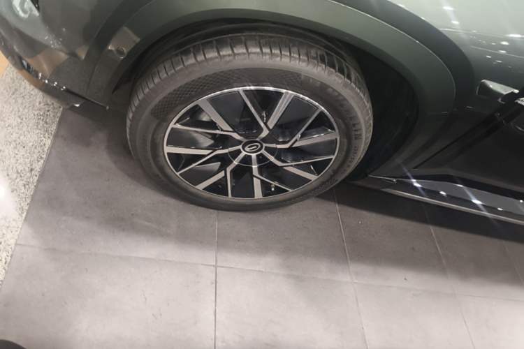 Used GAC Trumpchi Xiangwang S7 2025 180km Ultra All-Wheel Drive LiDAR Edition Exterior 1