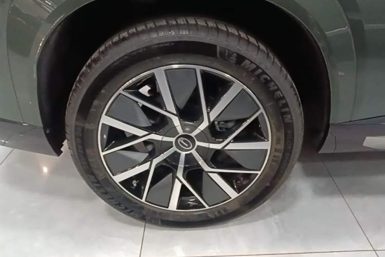 Used GAC Trumpchi Xiangwang S7 2025 180km Ultra All-Wheel Drive LiDAR Edition Exterior 3