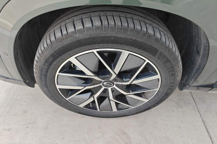 Used GAC Trumpchi Xiangwang S7 2025 180km Ultra All-Wheel Drive LiDAR Edition Exterior 4