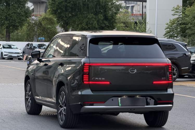 Used GAC Trumpchi Xiangwang S7 2025 180km Ultra All-Wheel Drive LiDAR Edition Exterior 4