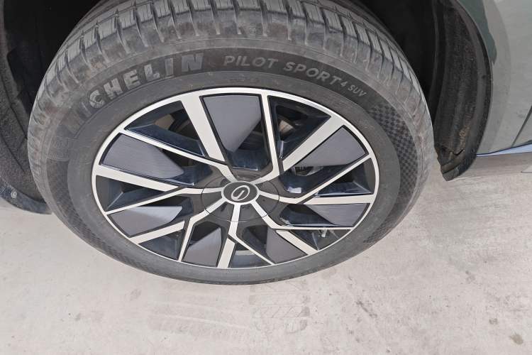 Used GAC Trumpchi Xiangwang S7 2025 180km Ultra All-Wheel Drive LiDAR Edition Exterior 5