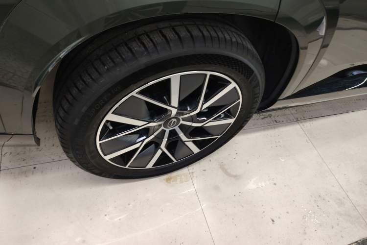 Used GAC Trumpchi Xiangwang S7 2025 180km Ultra All-Wheel Drive LiDAR Edition Exterior 5