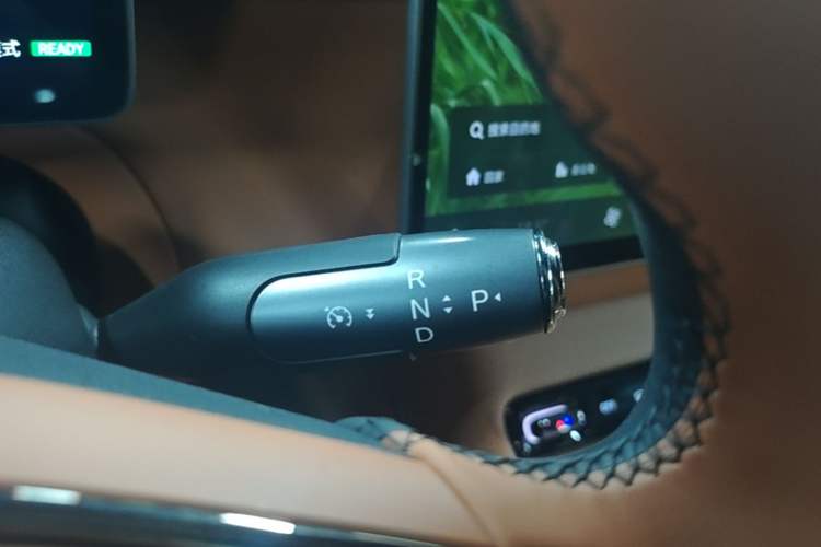 Used GAC Trumpchi Xiangwang S7 2025 180km Ultra All-Wheel Drive LiDAR Edition Gear Lever