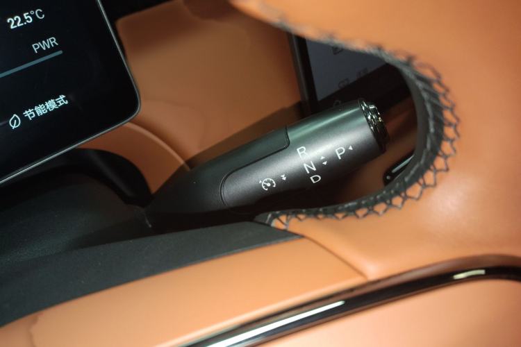 Used GAC Trumpchi Xiangwang S7 2025 180km Ultra All-Wheel Drive LiDAR Edition Gear Lever