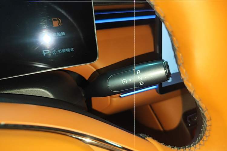 Used GAC Trumpchi Xiangwang S7 2025 180km Ultra All-Wheel Drive LiDAR Edition Gear Lever