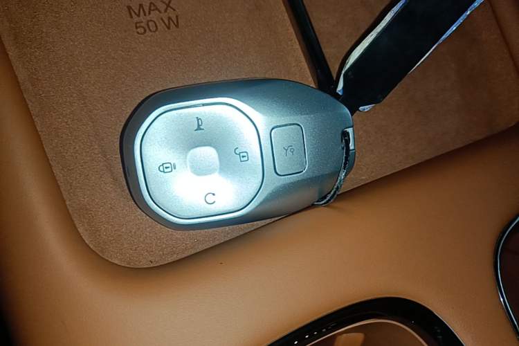 Used GAC Trumpchi Xiangwang S7 2025 205 km Max LiDAR Version Interior 1
