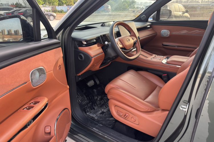 Used GAC Trumpchi Xiangwang S7 2025 180km Ultra All-Wheel Drive LiDAR Edition Interior 2