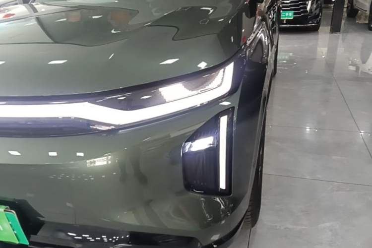 Used GAC Trumpchi Xiangwang S7 2025 180km Ultra All-Wheel Drive LiDAR Edition Left Front Headlight