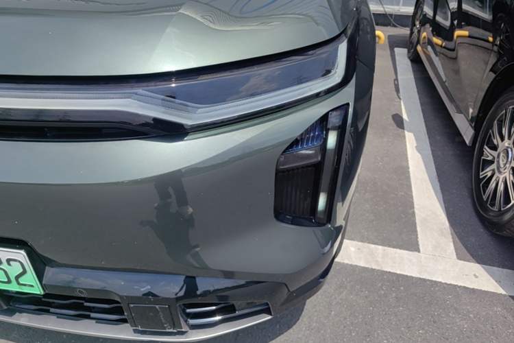 Used GAC Trumpchi Xiangwang S7 2025 180km Ultra All-Wheel Drive LiDAR Edition Left Front Headlight