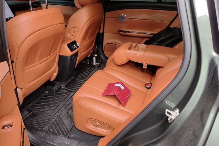 Used GAC Trumpchi Xiangwang S7 2025 180km Ultra All-Wheel Drive LiDAR Edition Left Rear Seat
