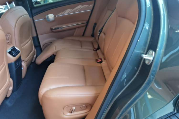 Used GAC Trumpchi Xiangwang S7 2025 180km Ultra All-Wheel Drive LiDAR Edition Left Rear Seat