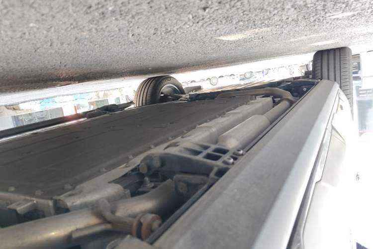 Used GAC Trumpchi Xiangwang S7 2025 180km Ultra All-Wheel Drive LiDAR Edition Left Side Sill