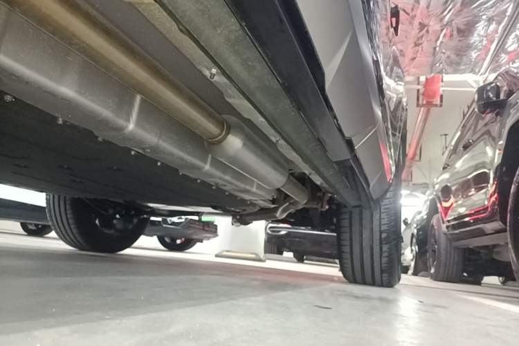 Used GAC Trumpchi Xiangwang S7 2025 205 km Max LiDAR Version Left Side Sill
