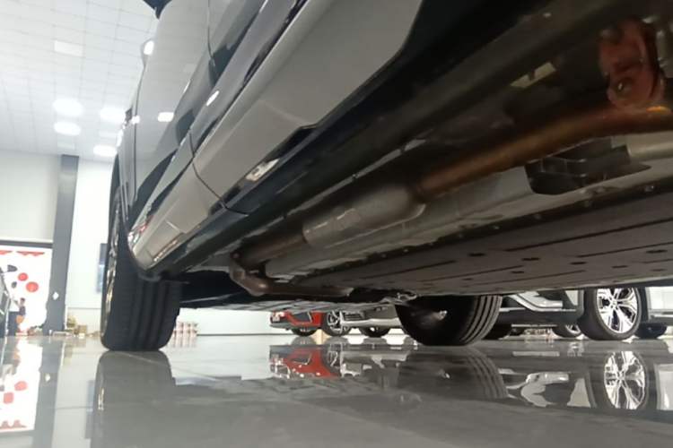 Used GAC Trumpchi Xiangwang S7 2025 180km Ultra All-Wheel Drive LiDAR Edition Left Side Sill