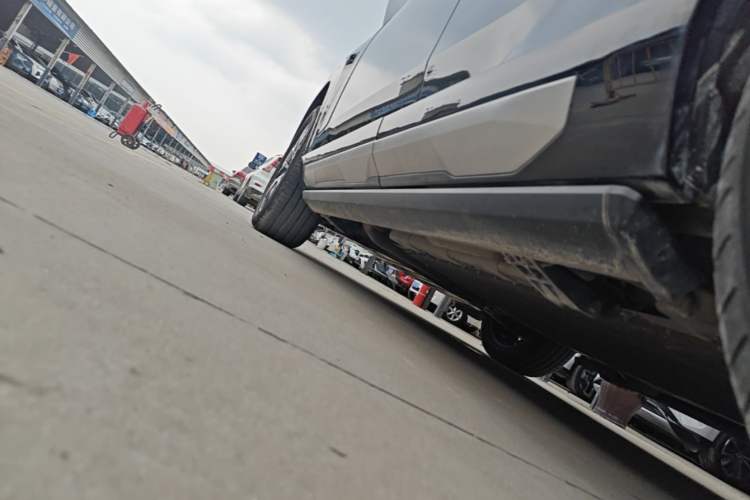 Used GAC Trumpchi Xiangwang S7 2025 180km Ultra All-Wheel Drive LiDAR Edition Left Side Sill