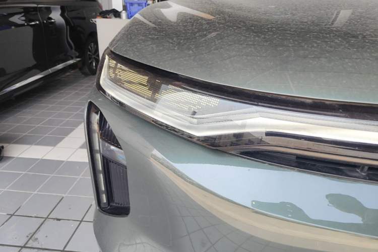 Used GAC Trumpchi Xiangwang S7 2025 180km Ultra All-Wheel Drive LiDAR Edition Right Front Headlight