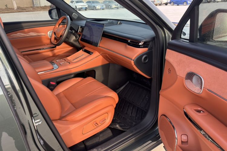 Used GAC Trumpchi Xiangwang S7 2025 180km Ultra All-Wheel Drive LiDAR Edition Right Front Seat