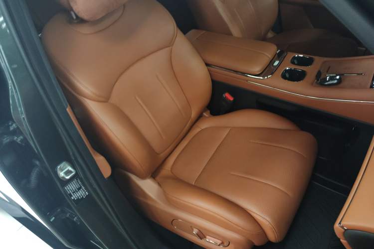 Used GAC Trumpchi Xiangwang S7 2025 180km Ultra All-Wheel Drive LiDAR Edition Right Front Seat
