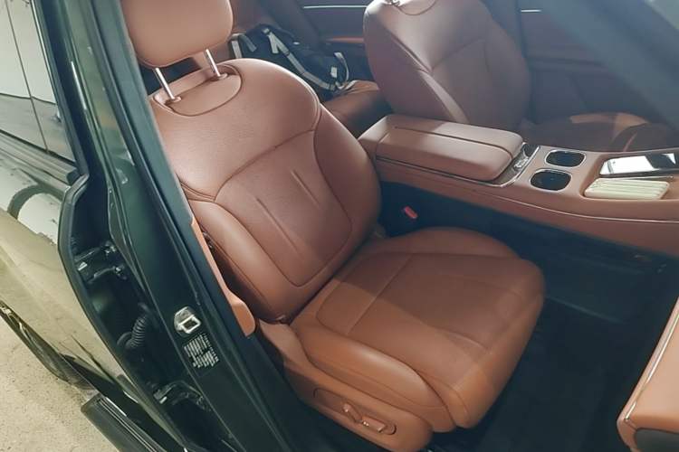 Used GAC Trumpchi Xiangwang S7 2025 180km Ultra All-Wheel Drive LiDAR Edition Right Front Seat