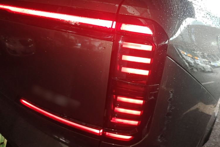 Used GAC Trumpchi Xiangwang S7 2025 180km Ultra All-Wheel Drive LiDAR Edition Right Rear Taillight