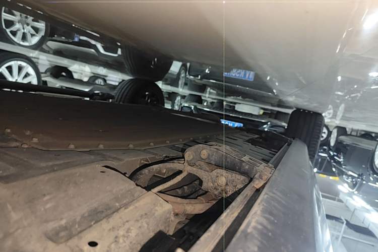 Used GAC Trumpchi Xiangwang S7 2025 180km Ultra All-Wheel Drive LiDAR Edition Right Side Sill