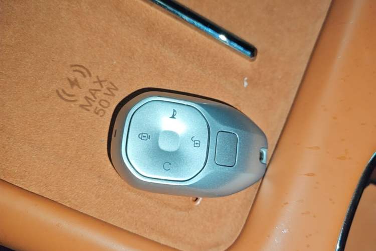 Used GAC Trumpchi Xiangwang S7 2025 180km Ultra All-Wheel Drive LiDAR Edition Vehicle Key