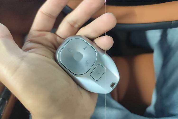 Used GAC Trumpchi Xiangwang S7 2025 180km Ultra All-Wheel Drive LiDAR Edition Vehicle Key
