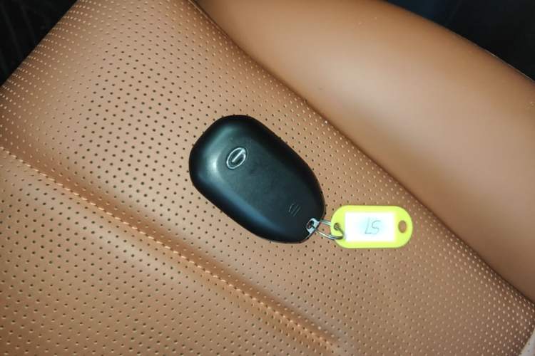 Used GAC Trumpchi Xiangwang S7 2025 180km Ultra All-Wheel Drive LiDAR Edition Vehicle Key