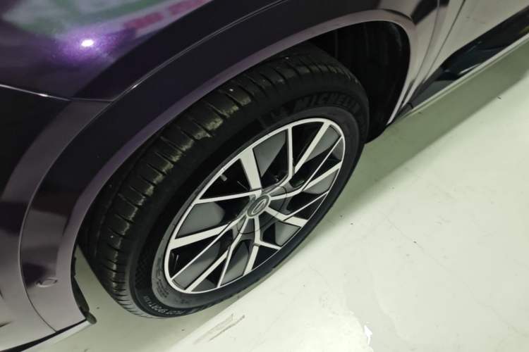 Used GAC Trumpchi Xiangwang S7 2025 205 km Max LiDAR Version Left Front Wheel Hub