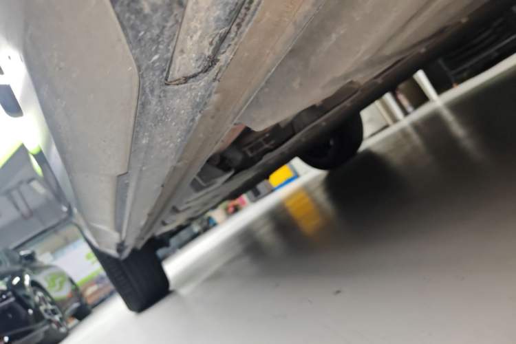 Used GAC Trumpchi Xiangwang S7 2025 205 km Max LiDAR Version Right Side Sill