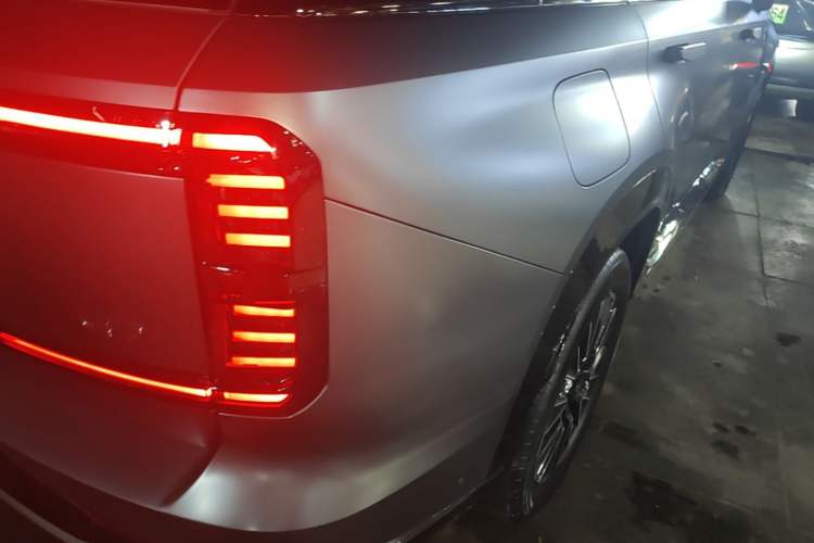 Used GAC Trumpchi Xiangwang S7 2025 Model 205km Pro+ LiDAR Edition Right Rear Taillight