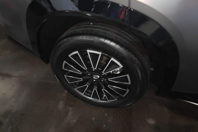 Used GAC Trumpchi Xiangwang S7 2025 Model 205km Pro+ LiDAR Edition Right Rear Wheel Hub