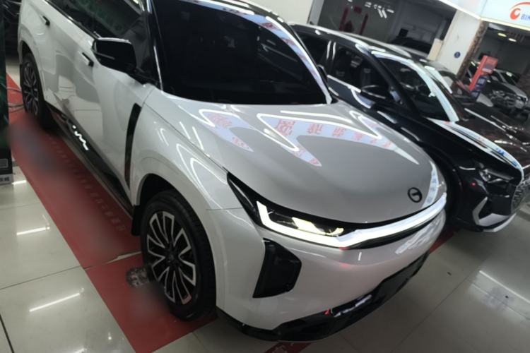 Used GAC Trumpchi Xiangwang S7 2025 205 km Max Version Front Right 45 Deg