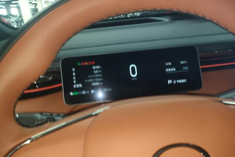 Used GAC Trumpchi Xiangwang S7 2025 180km Ultra All-Wheel Drive LiDAR Edition Instrument Cluster