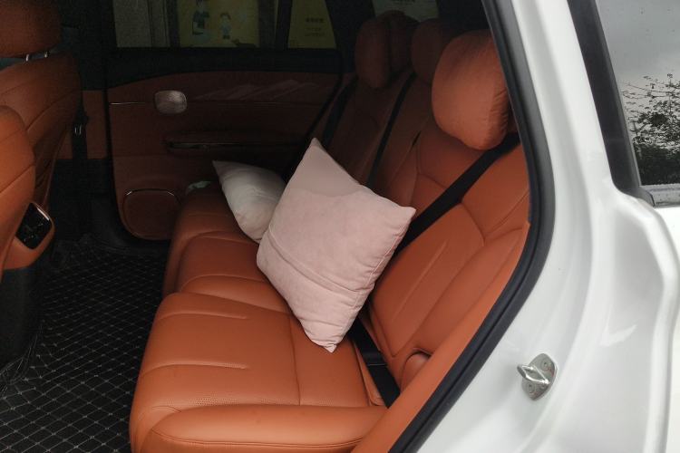 Used GAC Trumpchi Xiangwang S7 2025 180km Ultra All-Wheel Drive LiDAR Edition Left Rear Seat
