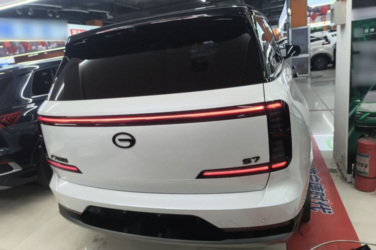 Used GAC Trumpchi Xiangwang S7 2025 205 km Max Version Rear