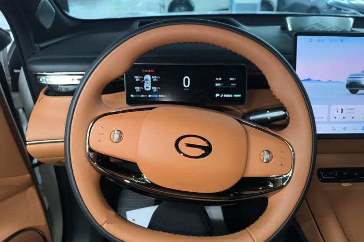 Used GAC Trumpchi Xiangwang S7 2025 205 km Max Version Steering Wheel