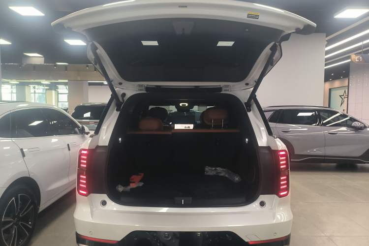 Used GAC Trumpchi Xiangwang S7 2025 205 km Max LiDAR Version Trunk