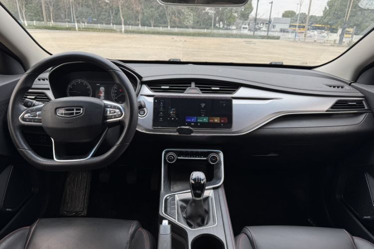 Used Geely Auto Binray 2019 200T Manual Binchi Edition Interior 1